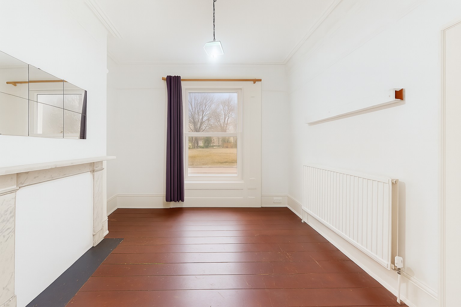 Terraced House For Sale Canary Wharf  E14 Image 6