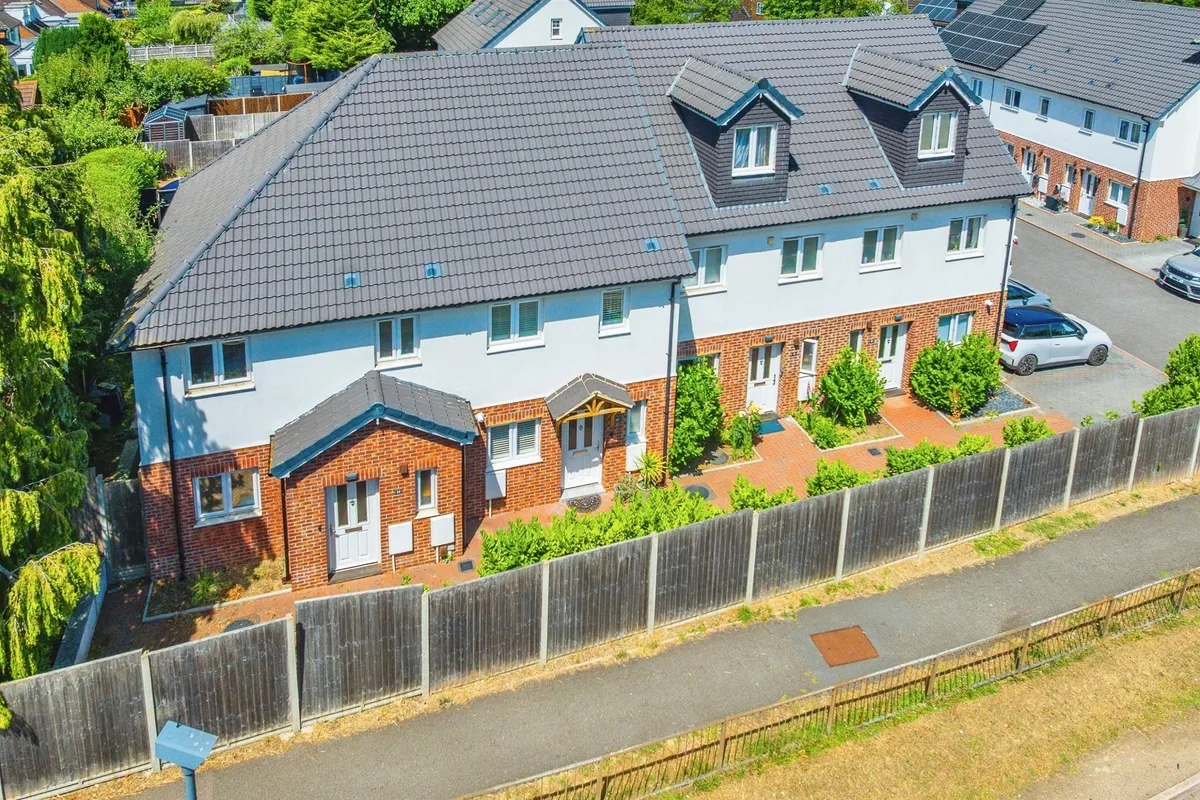 Savoy Close, HEMEL HEMPSTEAD
