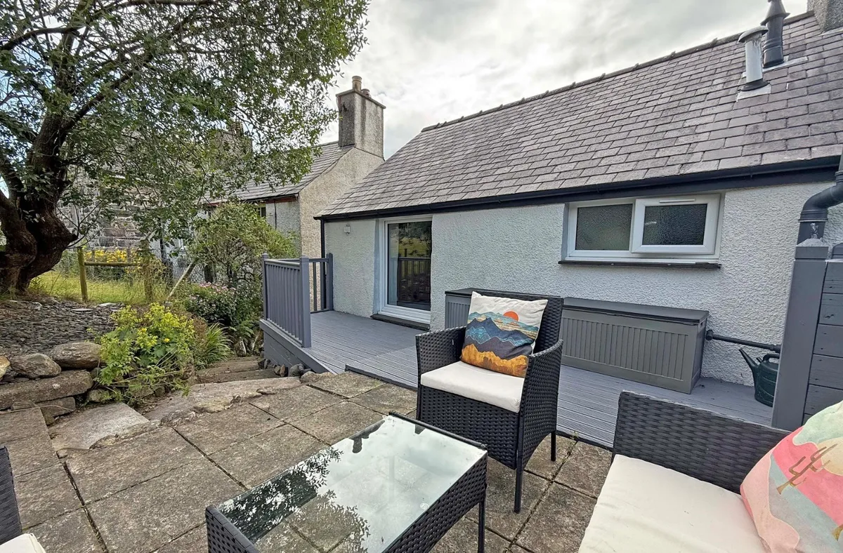 Nasareth, Caernarfon, Gwynedd, LL54