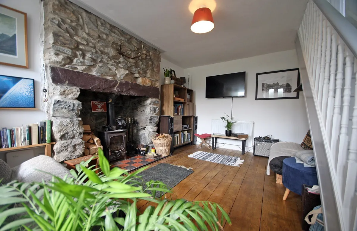 Nasareth, Caernarfon, Gwynedd, LL54