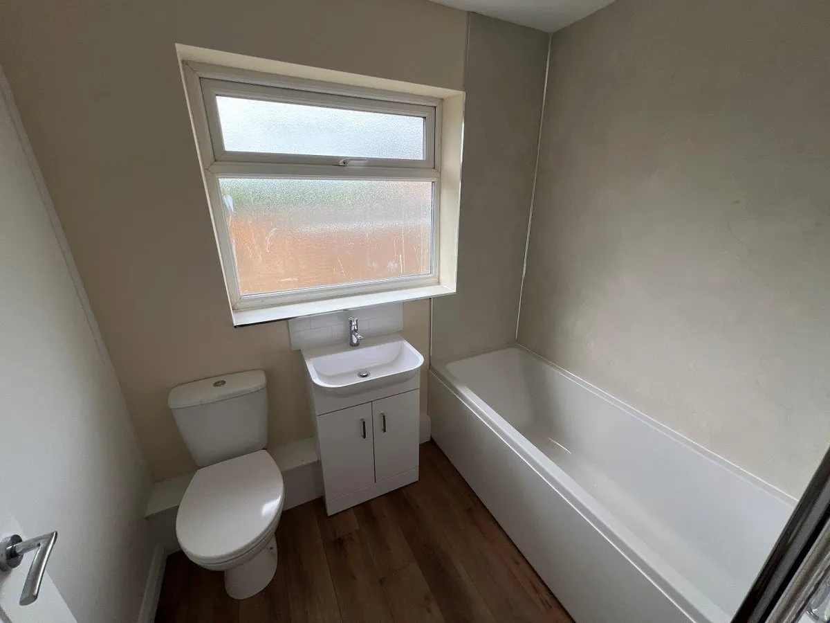 2 SOMERBY ROAD, PICKWELL