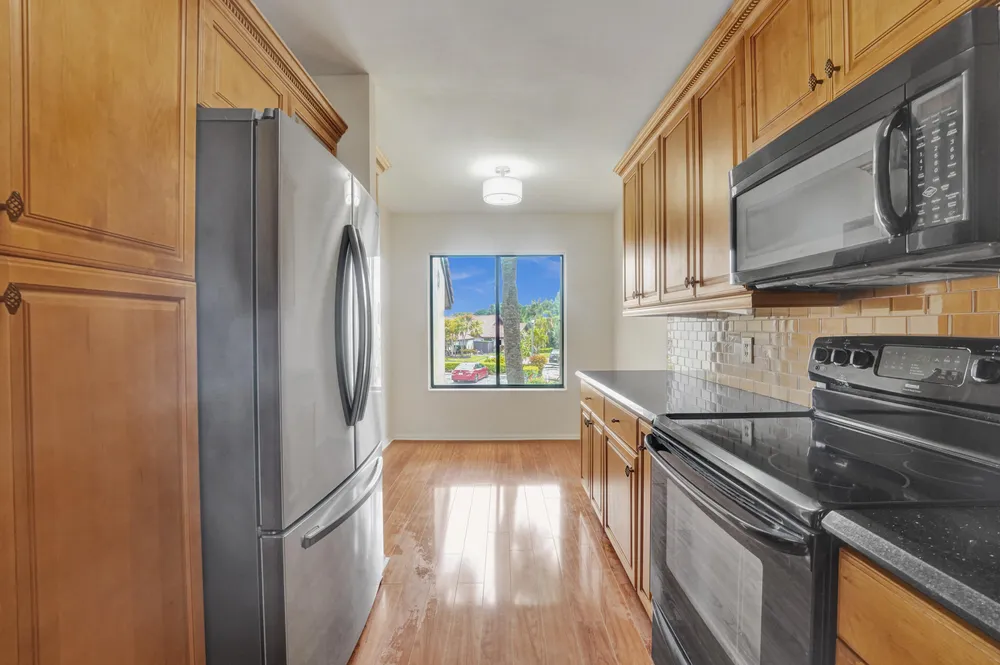5306 Cedar Lake Dr, Boynton Beach, FL 33437
