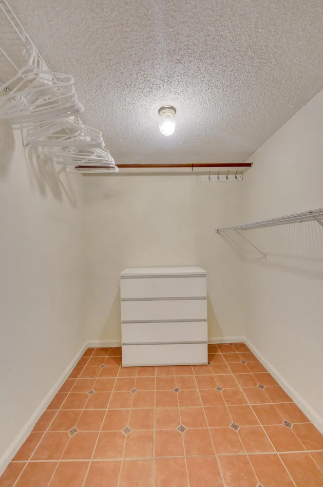 5306 Cedar Lake Dr, Boynton Beach, FL 33437