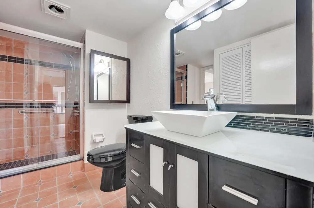 5306 Cedar Lake Dr, Boynton Beach, FL 33437