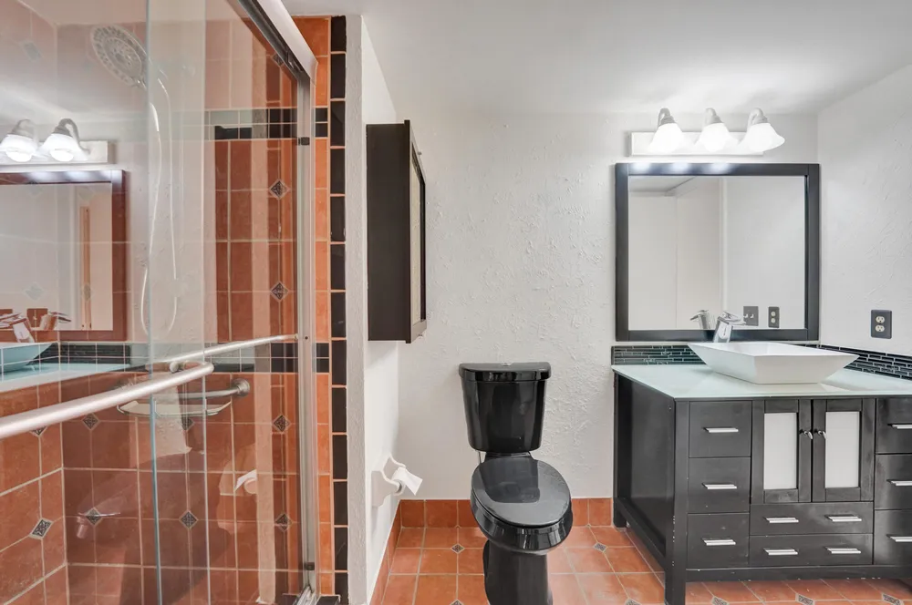 5306 Cedar Lake Dr, Boynton Beach, FL 33437