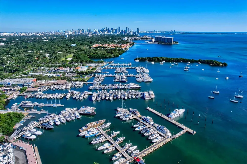 2655 S Bayshore Dr, Miami, FL 33133
