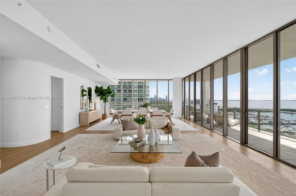 2655 S Bayshore Dr, Miami, FL 33133