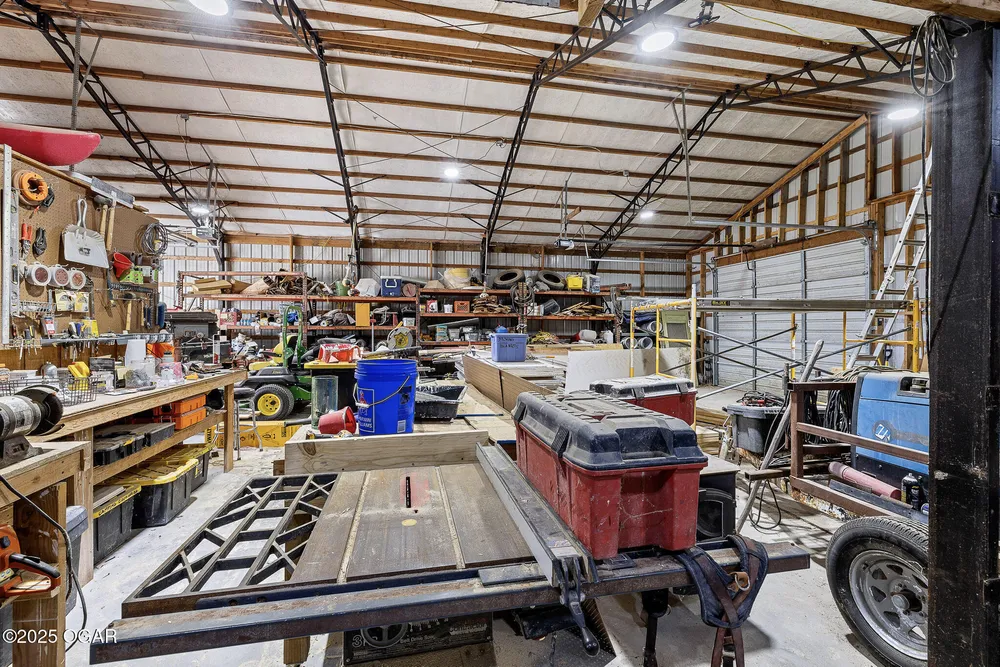 660 Pendergraft Rd, Noel, MO 64854
