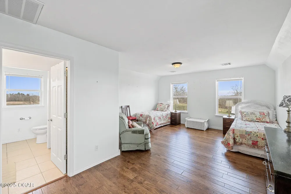 660 Pendergraft Rd, Noel, MO 64854