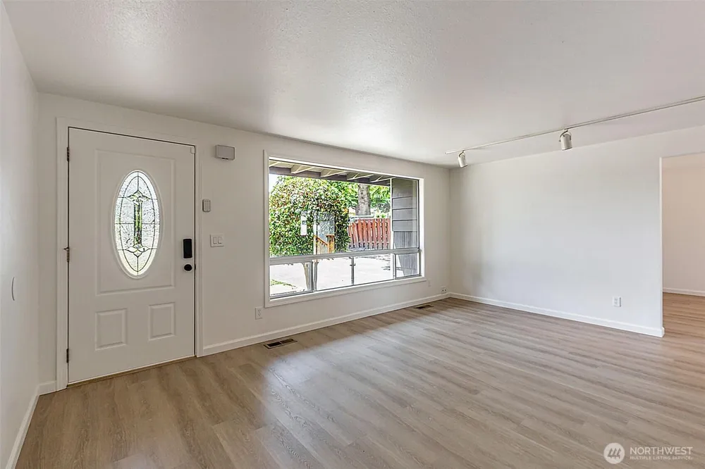12124 SE 161st St, Renton, WA 98058