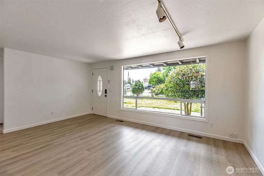 12124 SE 161st St, Renton, WA 98058