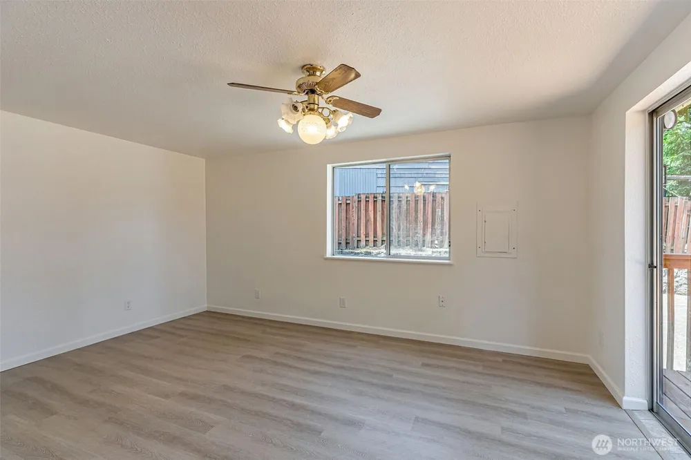 12124 SE 161st St, Renton, WA 98058