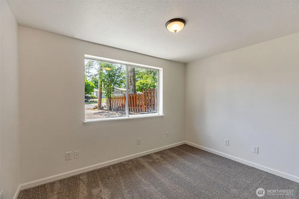 12124 SE 161st St, Renton, WA 98058