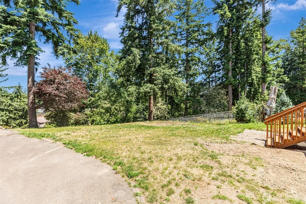 12124 SE 161st St, Renton, WA 98058