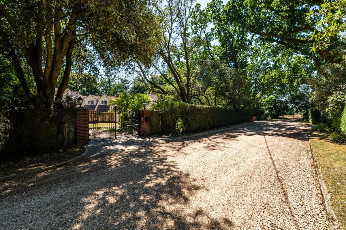 Riverside Road, West Moors, Ferndown, Dorset, BH22