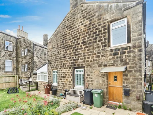 Leeds Road, Rawdon, Leedsphoto