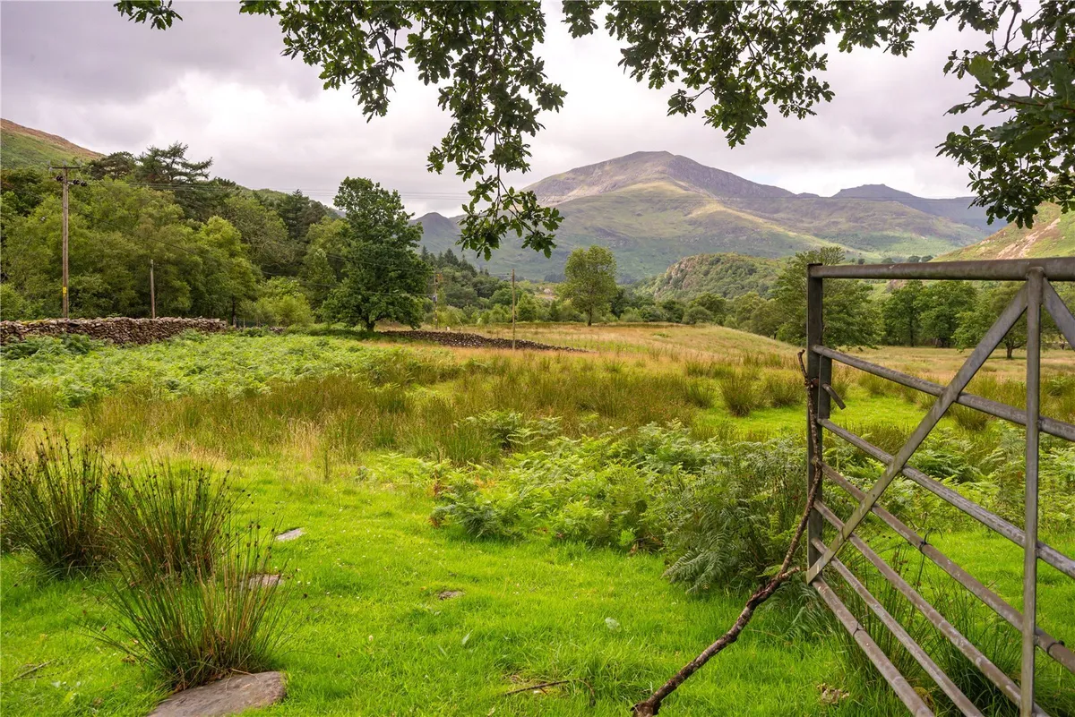Beddgelert, Caernarfon, Gwynedd, LL55