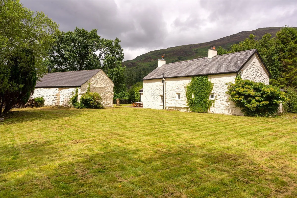 Beddgelert, Caernarfon, Gwynedd, LL55