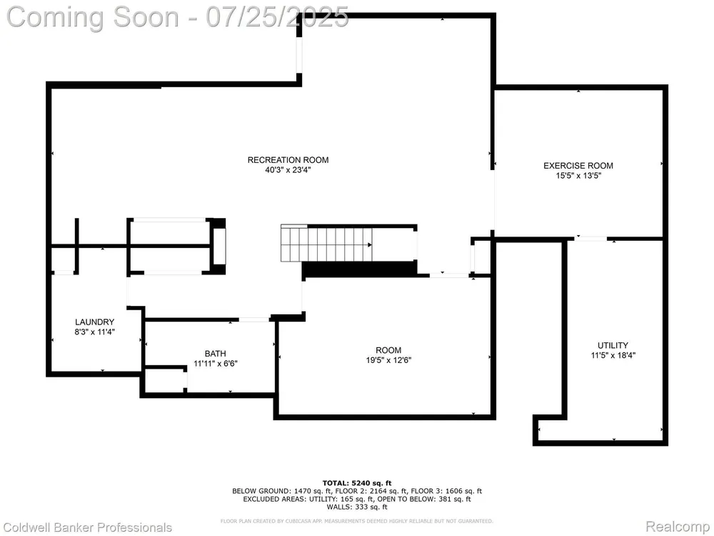 49733 Ash Ct, Plymouth, MI 48170