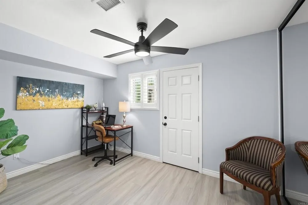 7162 Beagle St, San Diego, CA 92111
