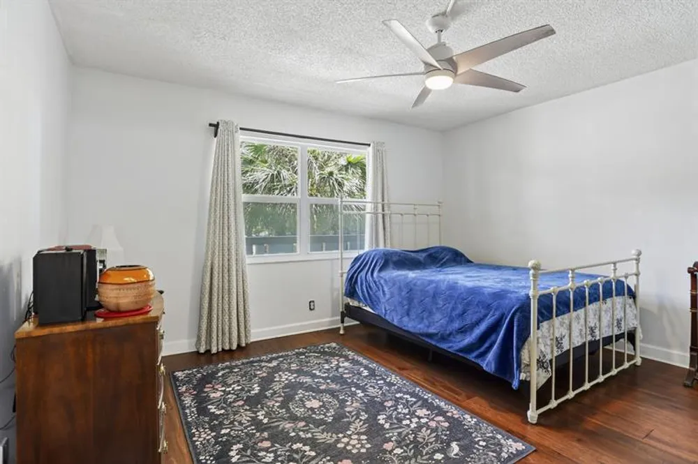 2403 Antigua Circle, Pompano Beach, FL 33066