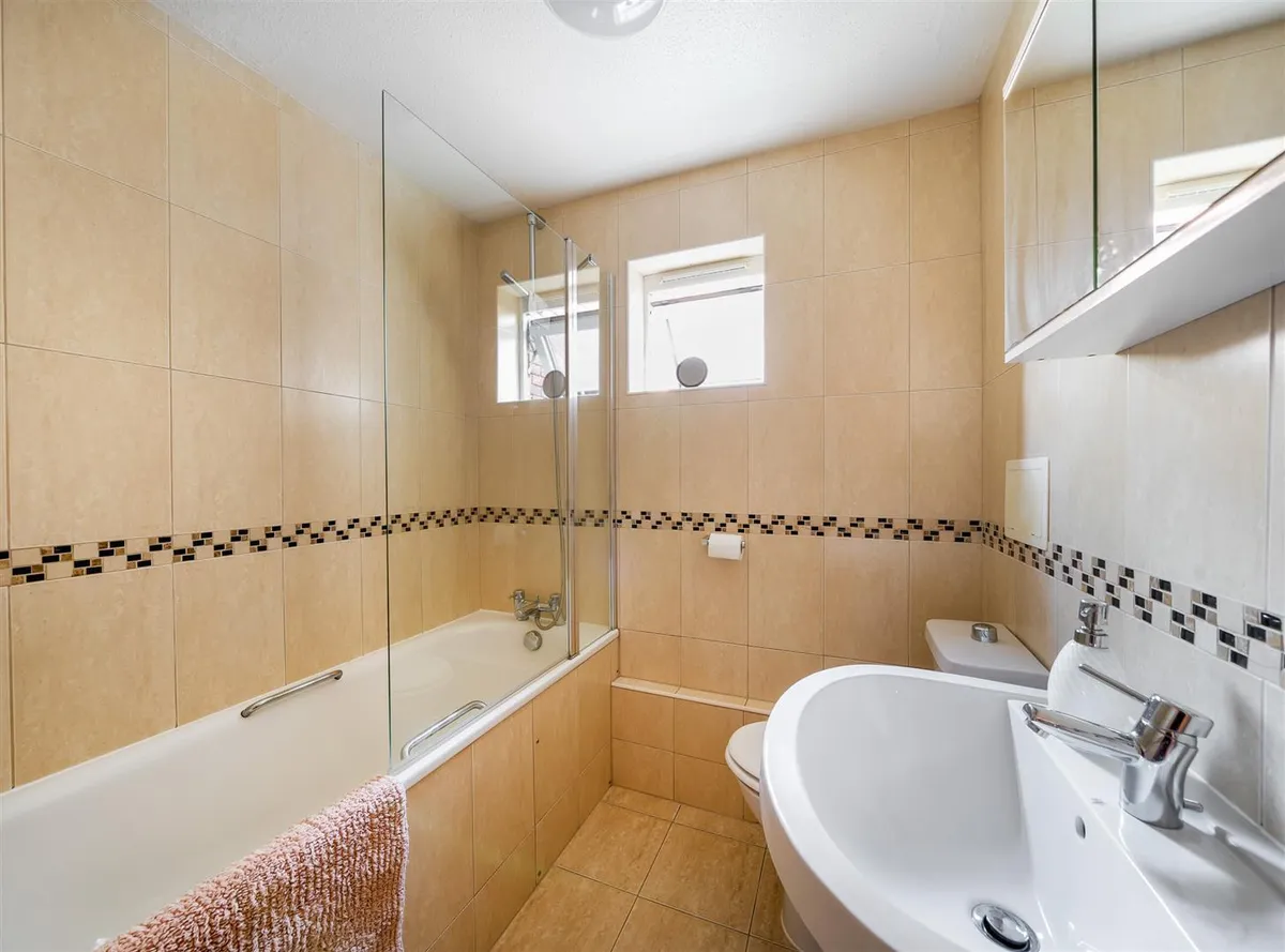 Dyne Road, London, NW6