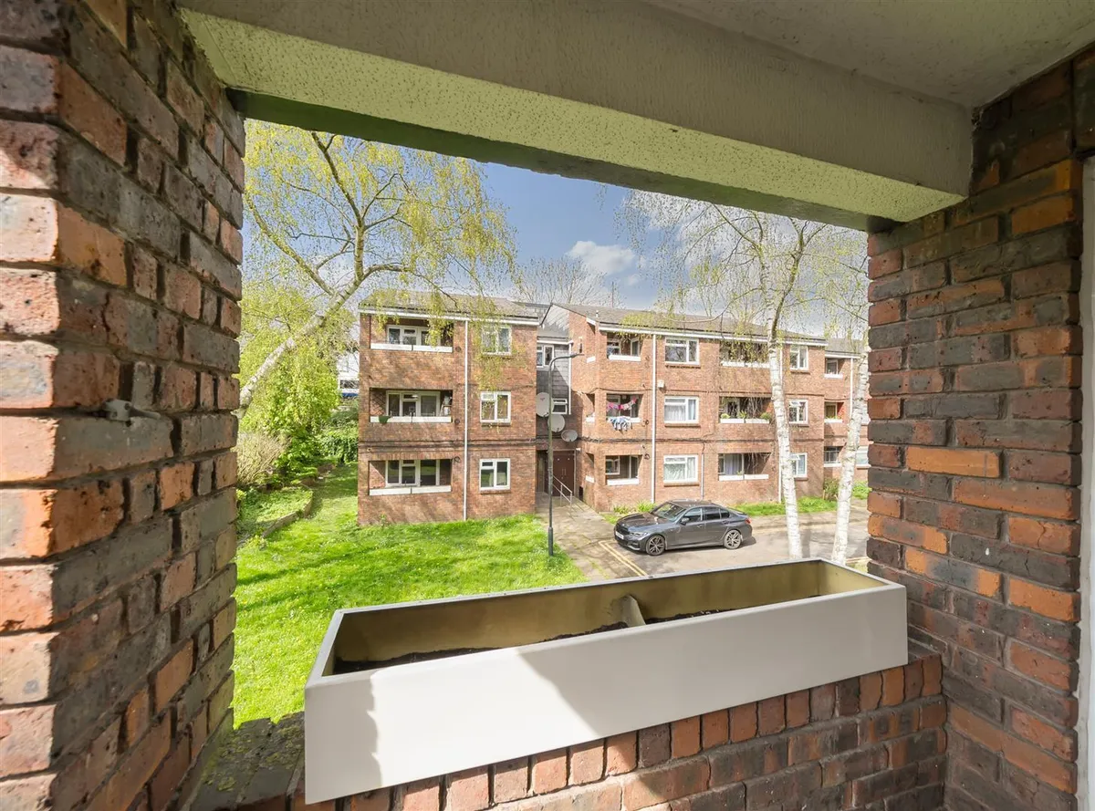Dyne Road, London, NW6