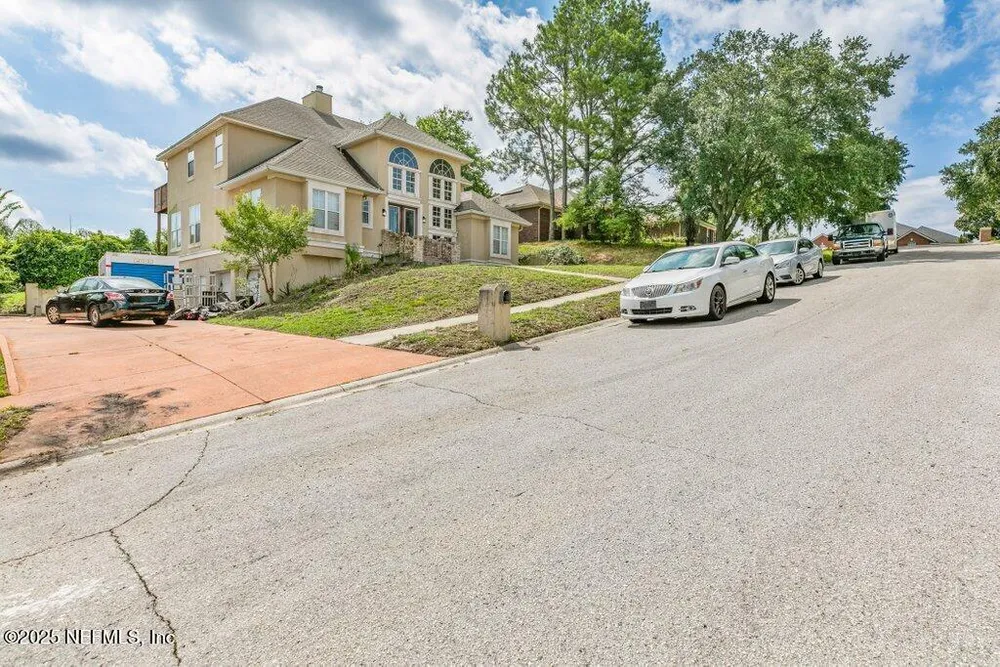 4429 Pleasant Hill Dr, Jacksonville, FL 32225