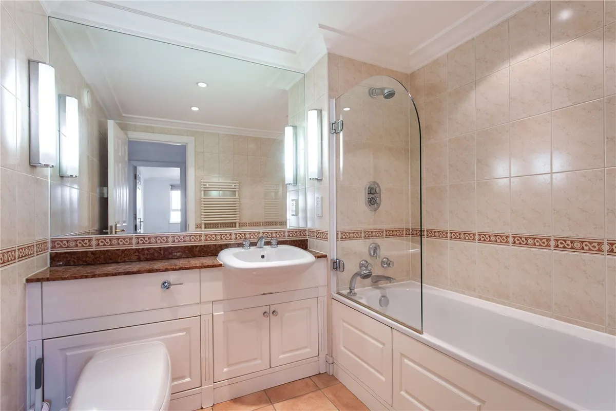 Wrights Lane, Kensington, London, W8