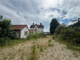 Aylsham Road, Felmingham, North Walsham photo