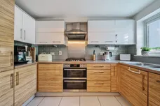 Crosslands, Rickmansworth, WD3 photo 2