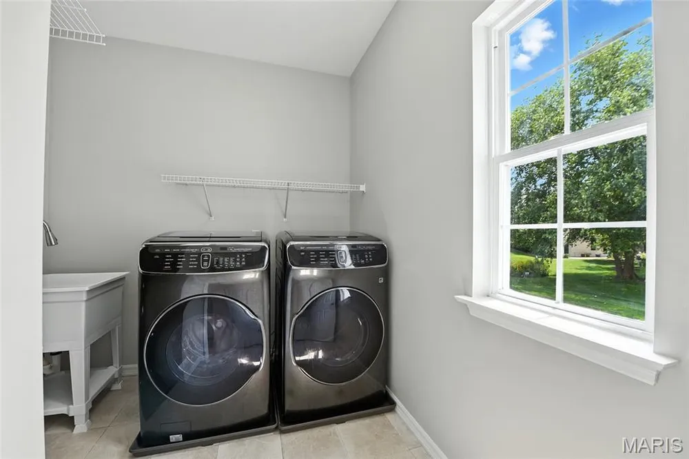 50 Tunbridge Ct, O Fallon, MO 63368