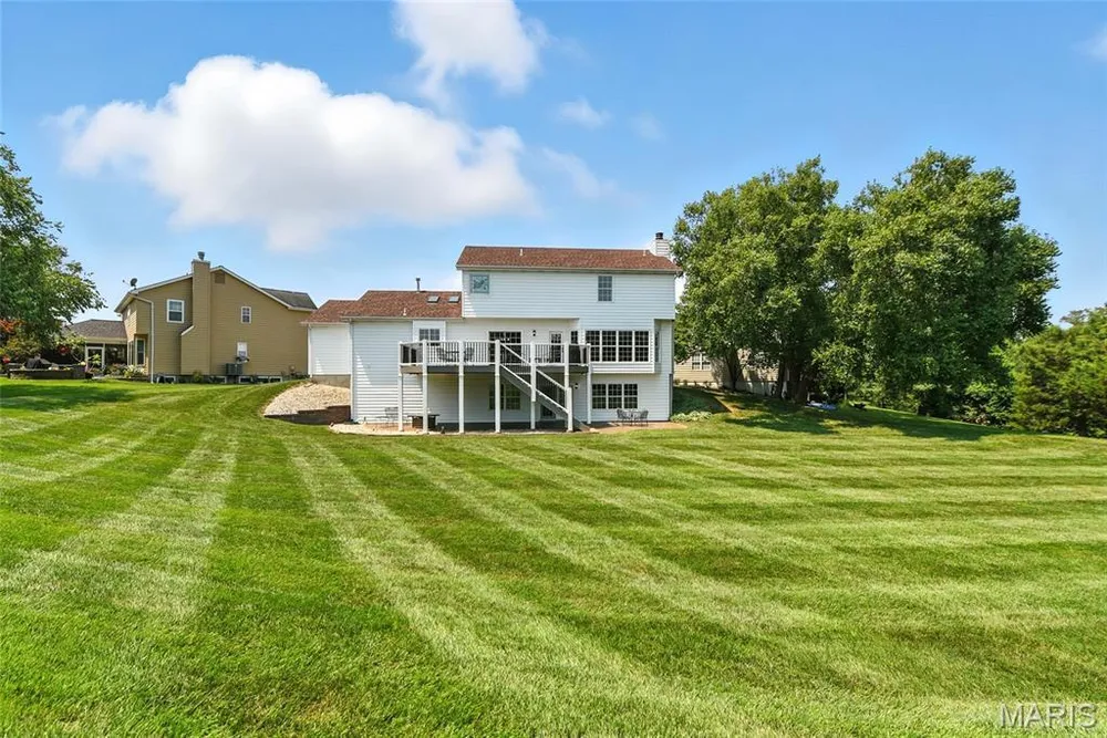 50 Tunbridge Ct, O Fallon, MO 63368