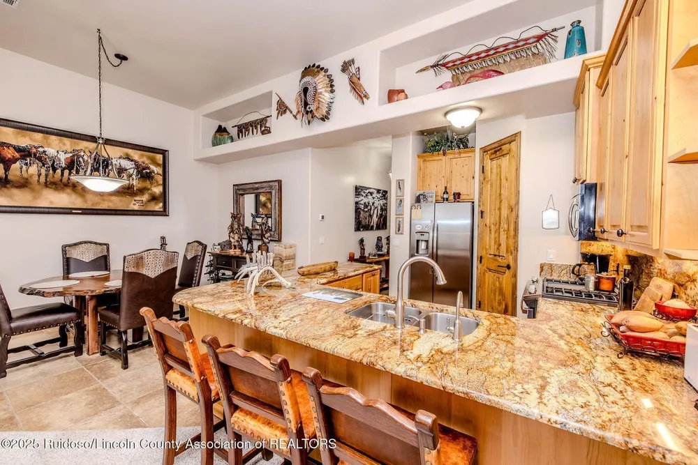 212 Pueblo Loop, Alto, NM 88312