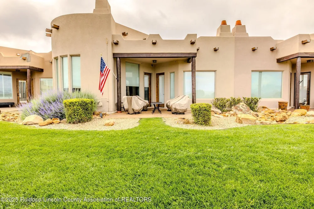 212 Pueblo Loop, Alto, NM 88312