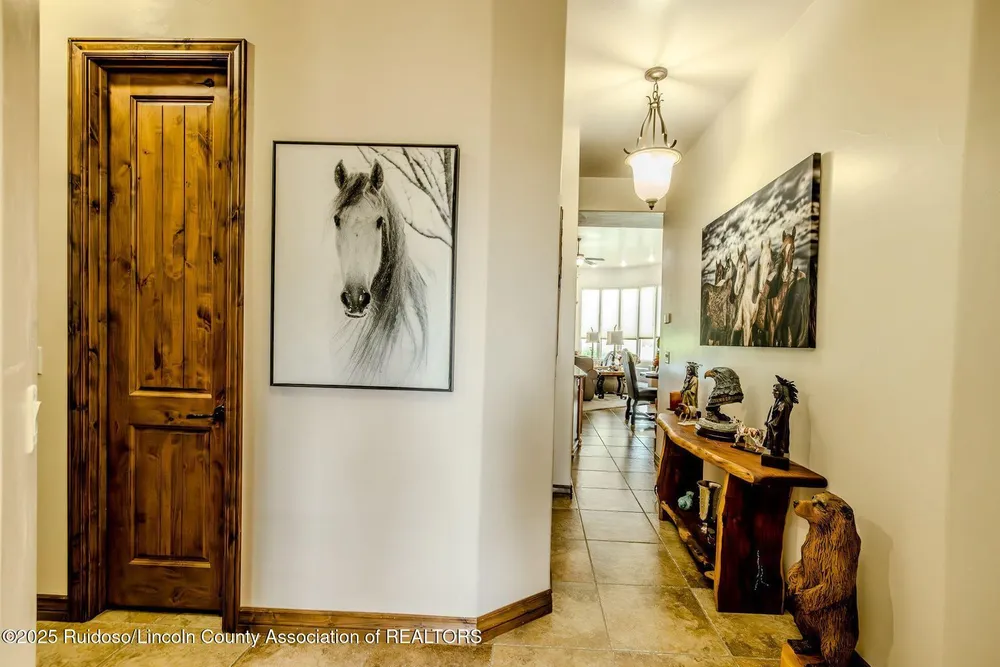 212 Pueblo Loop, Alto, NM 88312