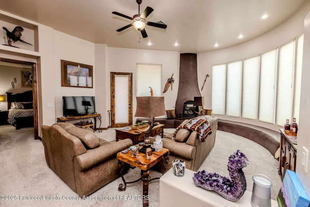 212 Pueblo Loop, Alto, NM 88312