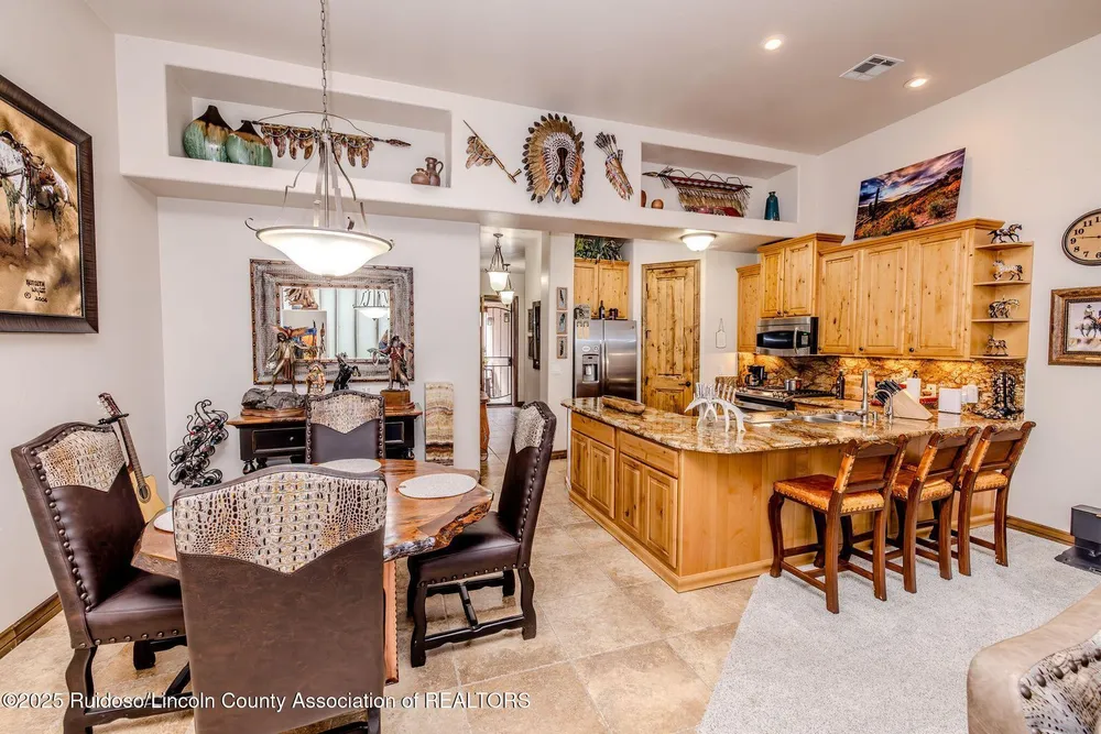 212 Pueblo Loop, Alto, NM 88312
