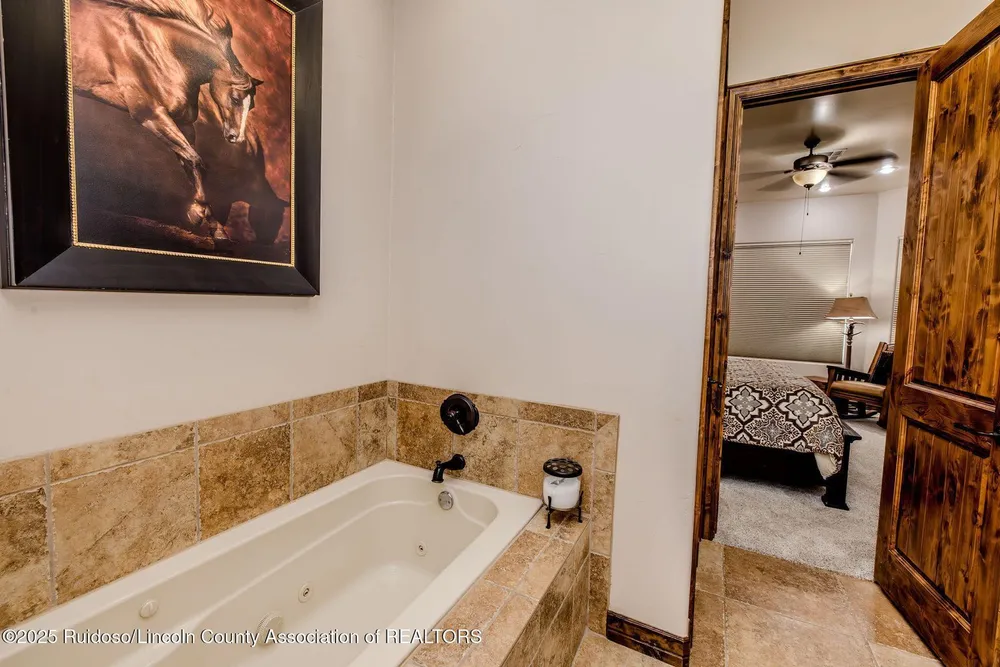 212 Pueblo Loop, Alto, NM 88312