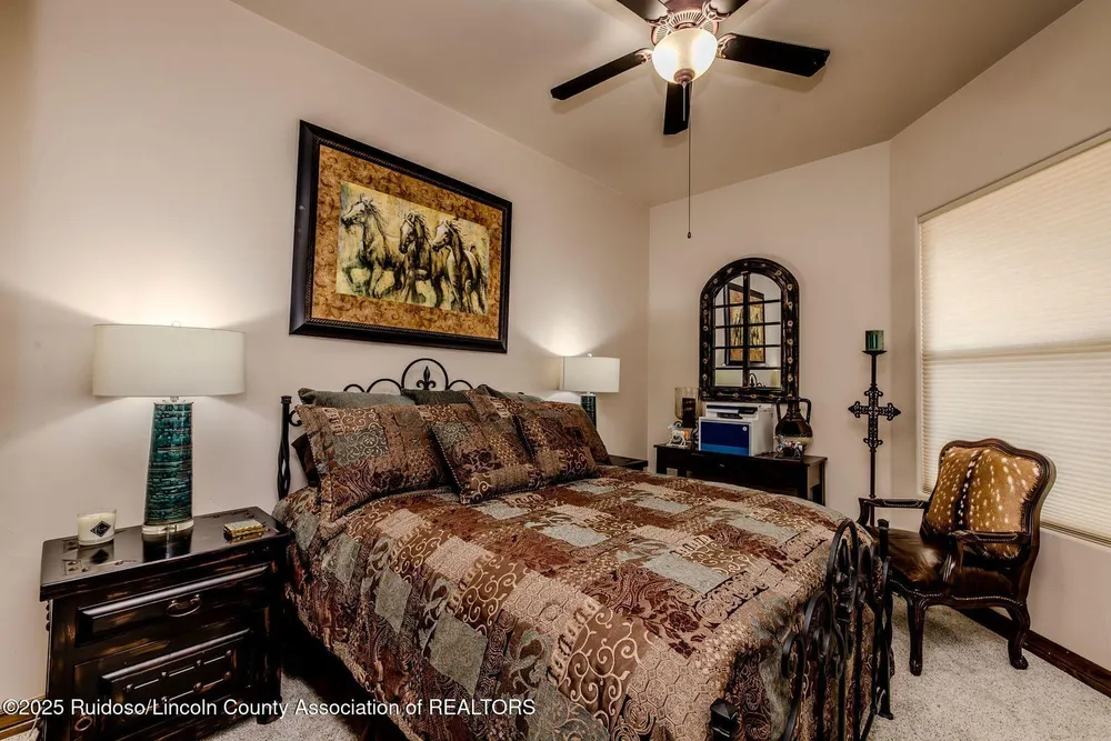 212 Pueblo Loop, Alto, NM 88312