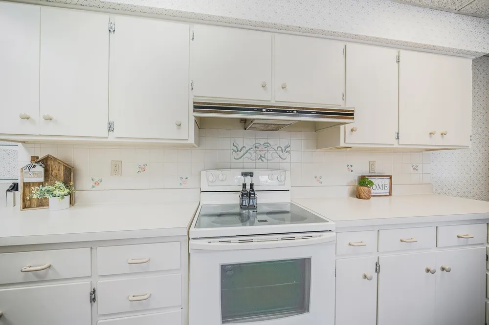 703 S Memorial Dr, Appleton, WI 54911