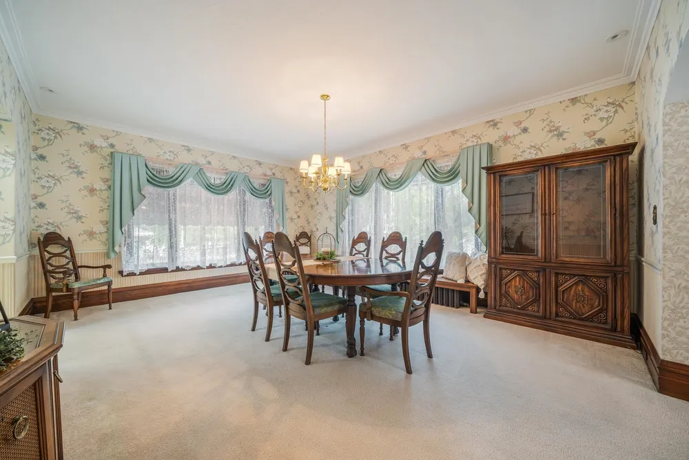 703 S Memorial Dr, Appleton, WI 54911