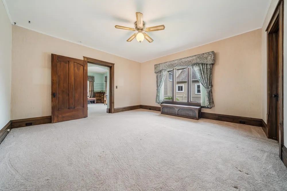 703 S Memorial Dr, Appleton, WI 54911