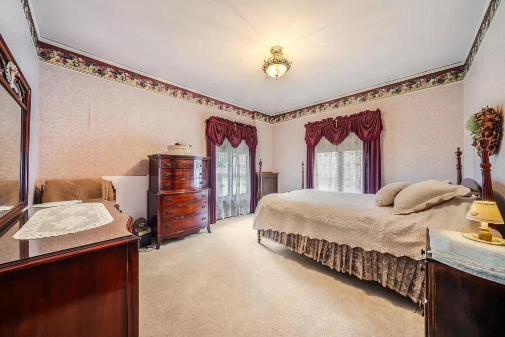 703 S Memorial Dr, Appleton, WI 54911