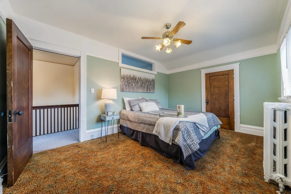 703 S Memorial Dr, Appleton, WI 54911