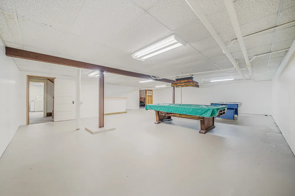 703 S Memorial Dr, Appleton, WI 54911