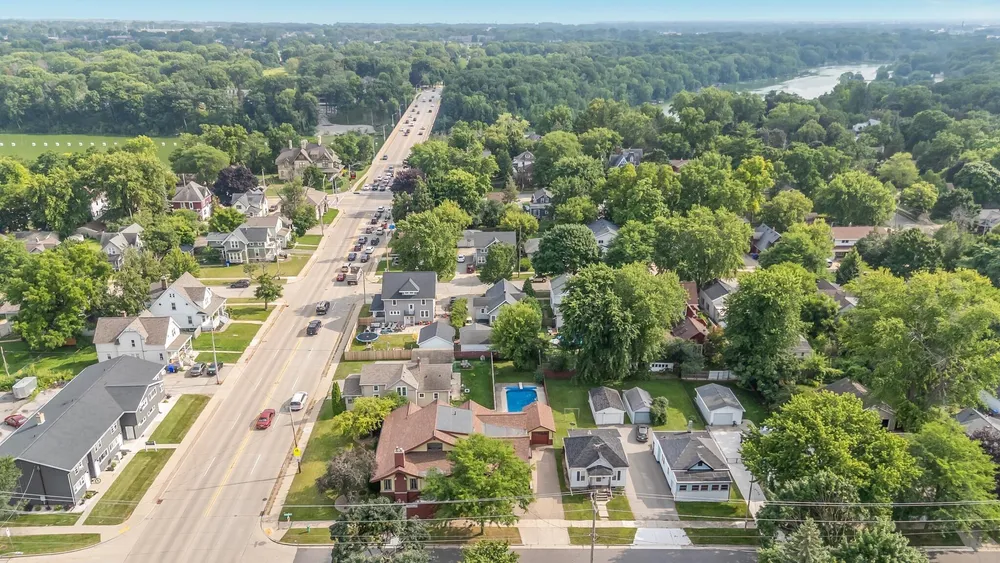 703 S Memorial Dr, Appleton, WI 54911