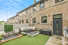 Lower Mill Mews, Meltham, HOLMFIRTH