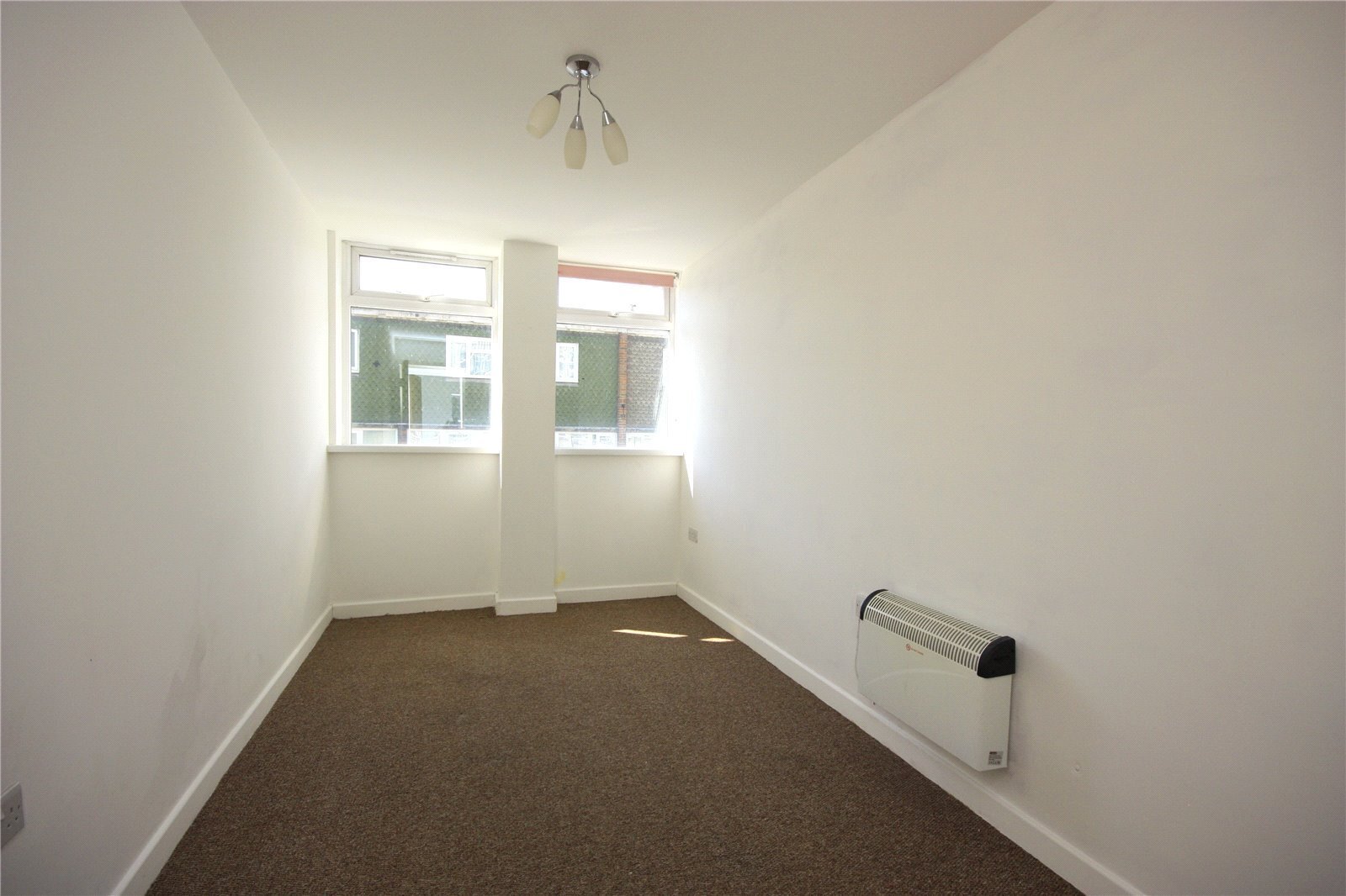 Greywell Road, Havant, Hampshire, PO9 Image 5