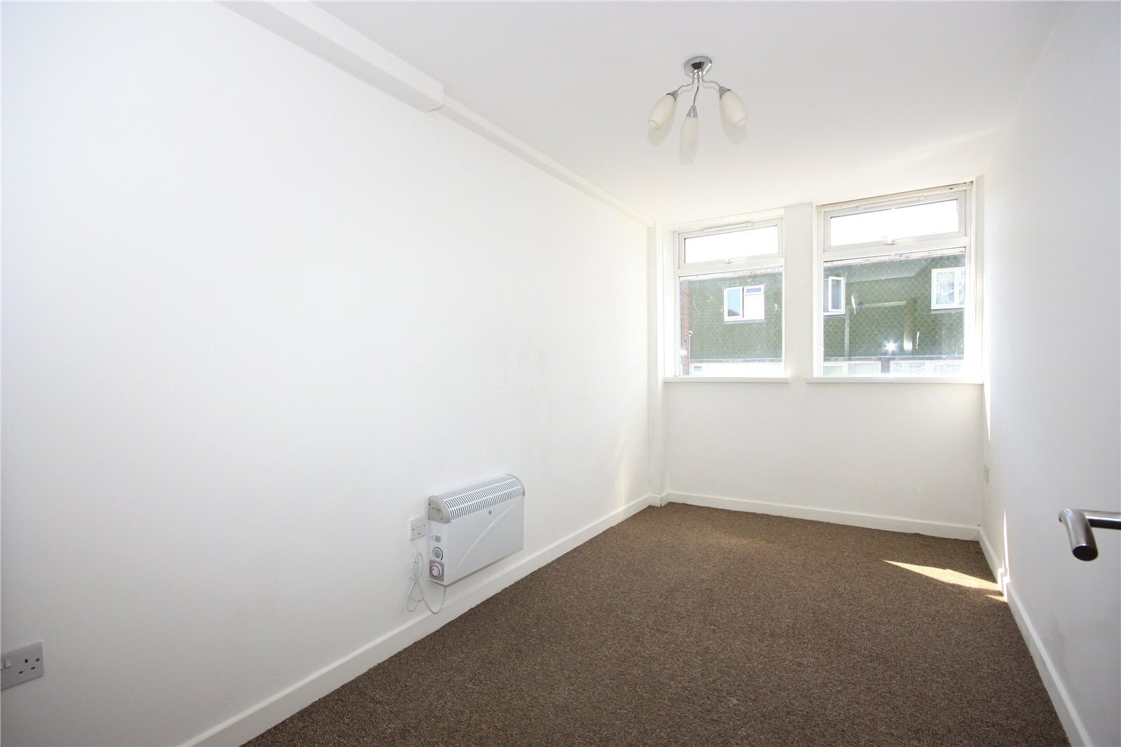 Greywell Road, Havant, Hampshire, PO9 Image 7